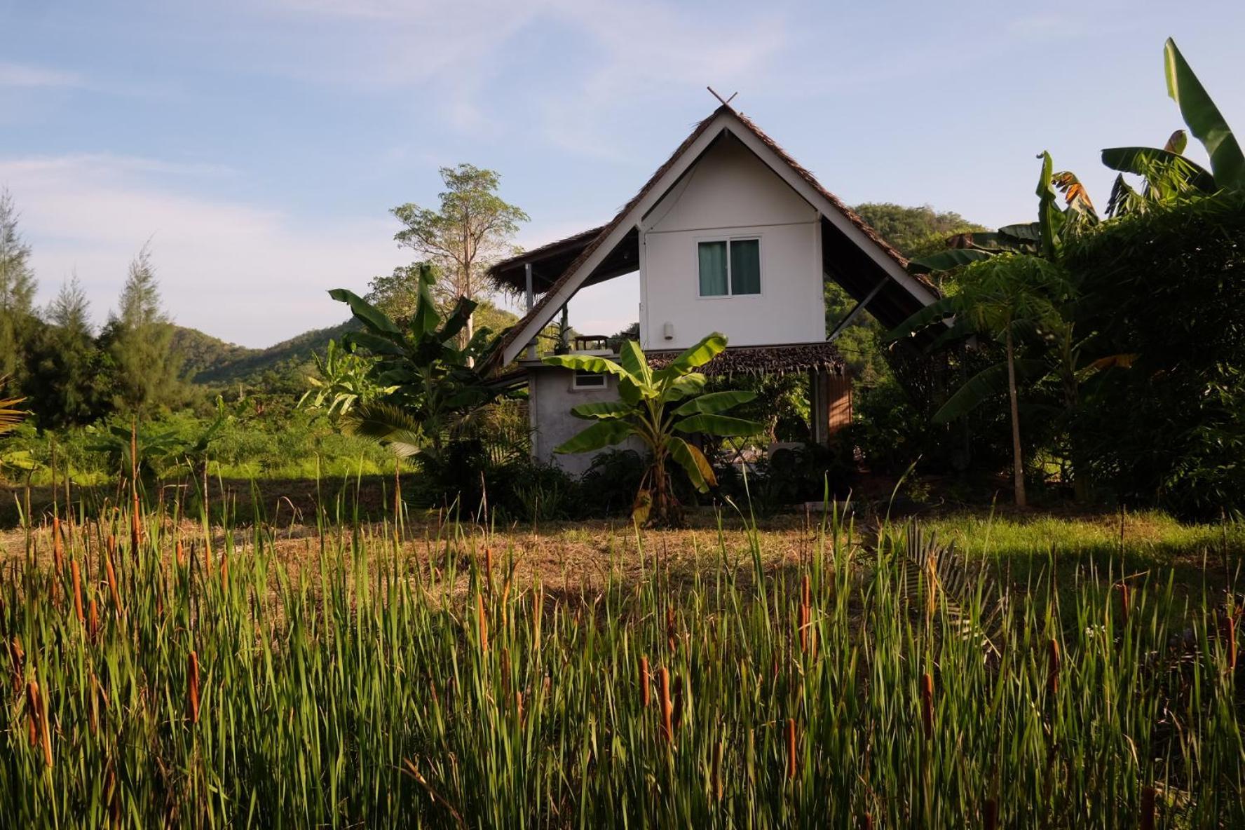 Ratchaburi Royal Mountain View 빌라 객실 사진